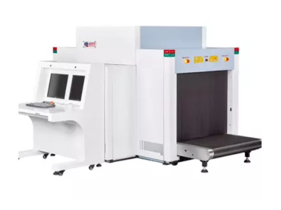 空港の手荷物スキャナー。